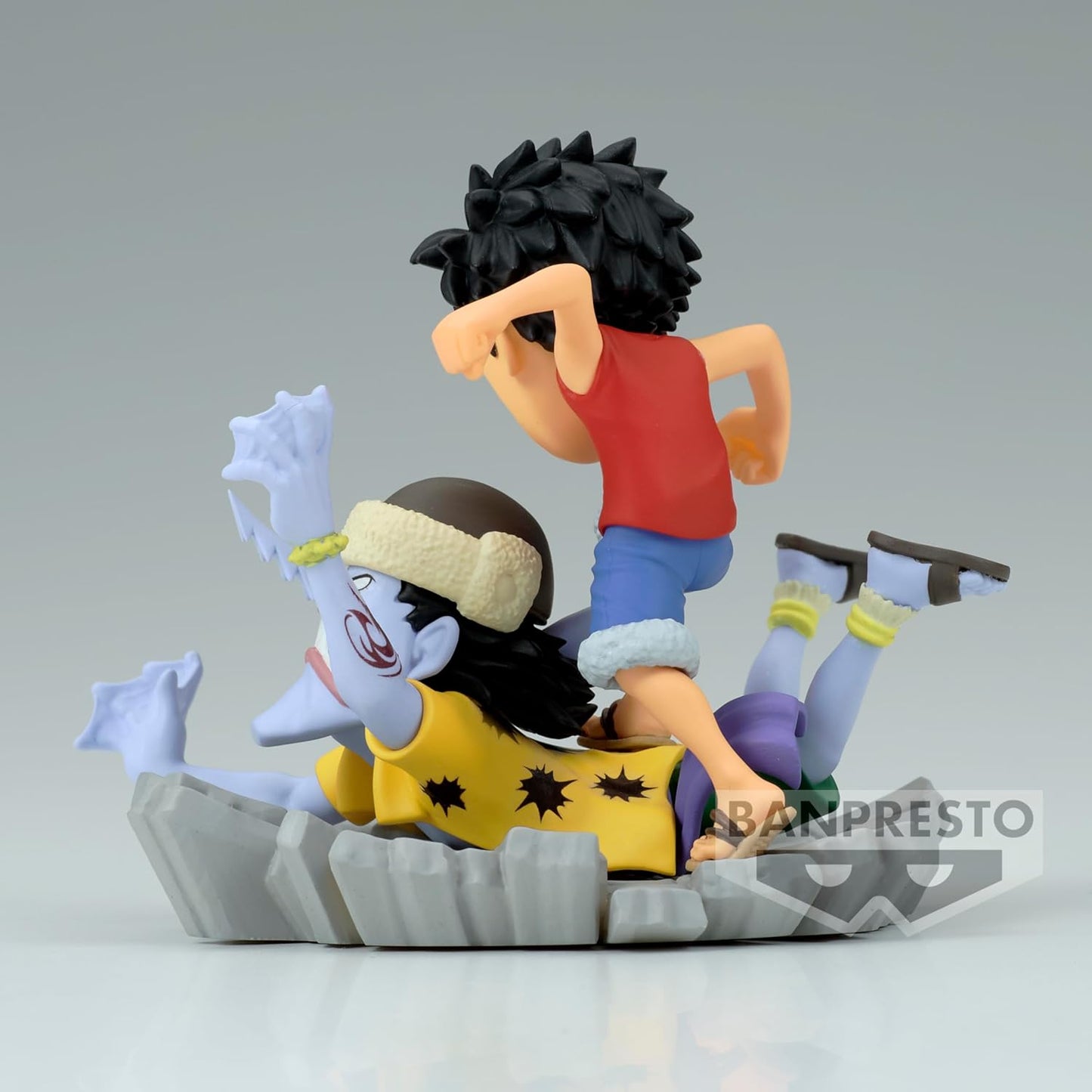 Bandai One Piece World Collectable Figure Log Stories - Monkey D. Luffy VS Arlong