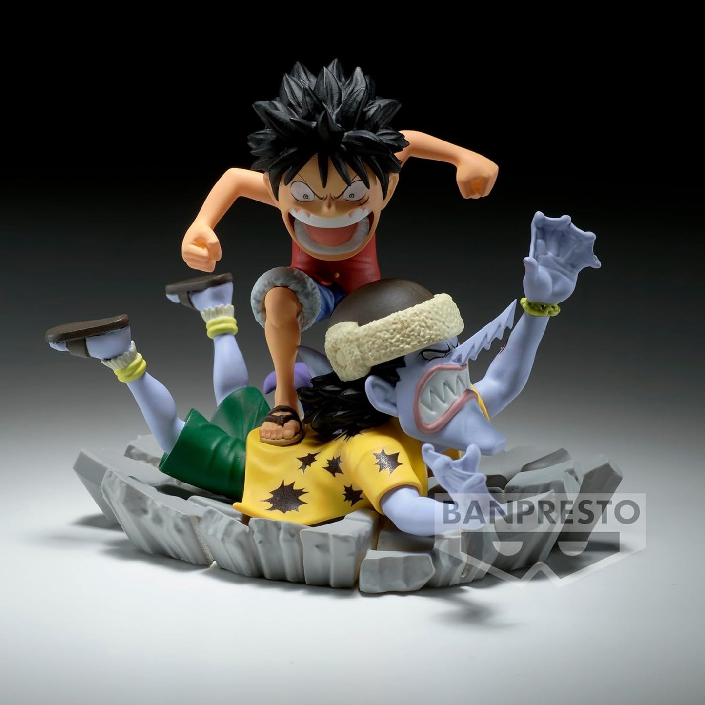 Bandai One Piece World Collectable Figure Log Stories - Monkey D. Luffy VS Arlong