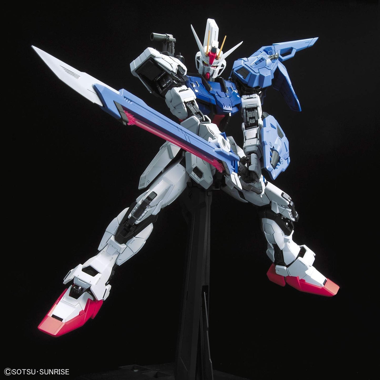 Bandai 1/144 PG 1/60 Strike Gundam Model Kit