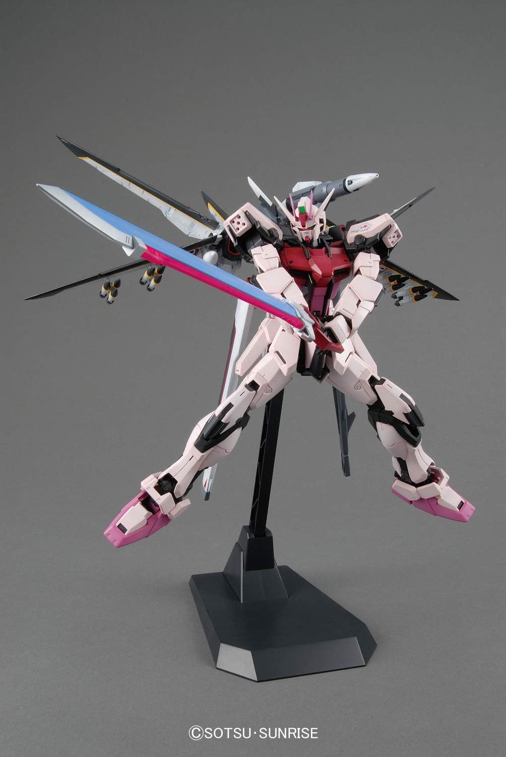 Bandai Gundam MG Strike Rouge (Ootori Unit) Ver.Rm Model Kit