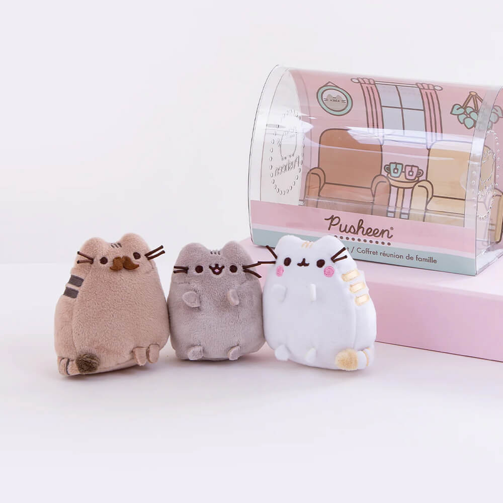 Pusheen Family Gathering Plush Set