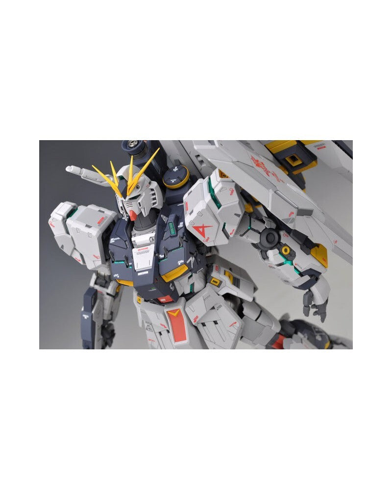 BANDAI Gundam MG 1/100 RX-93 V Gundam MG Ver. Ka Model Kit
