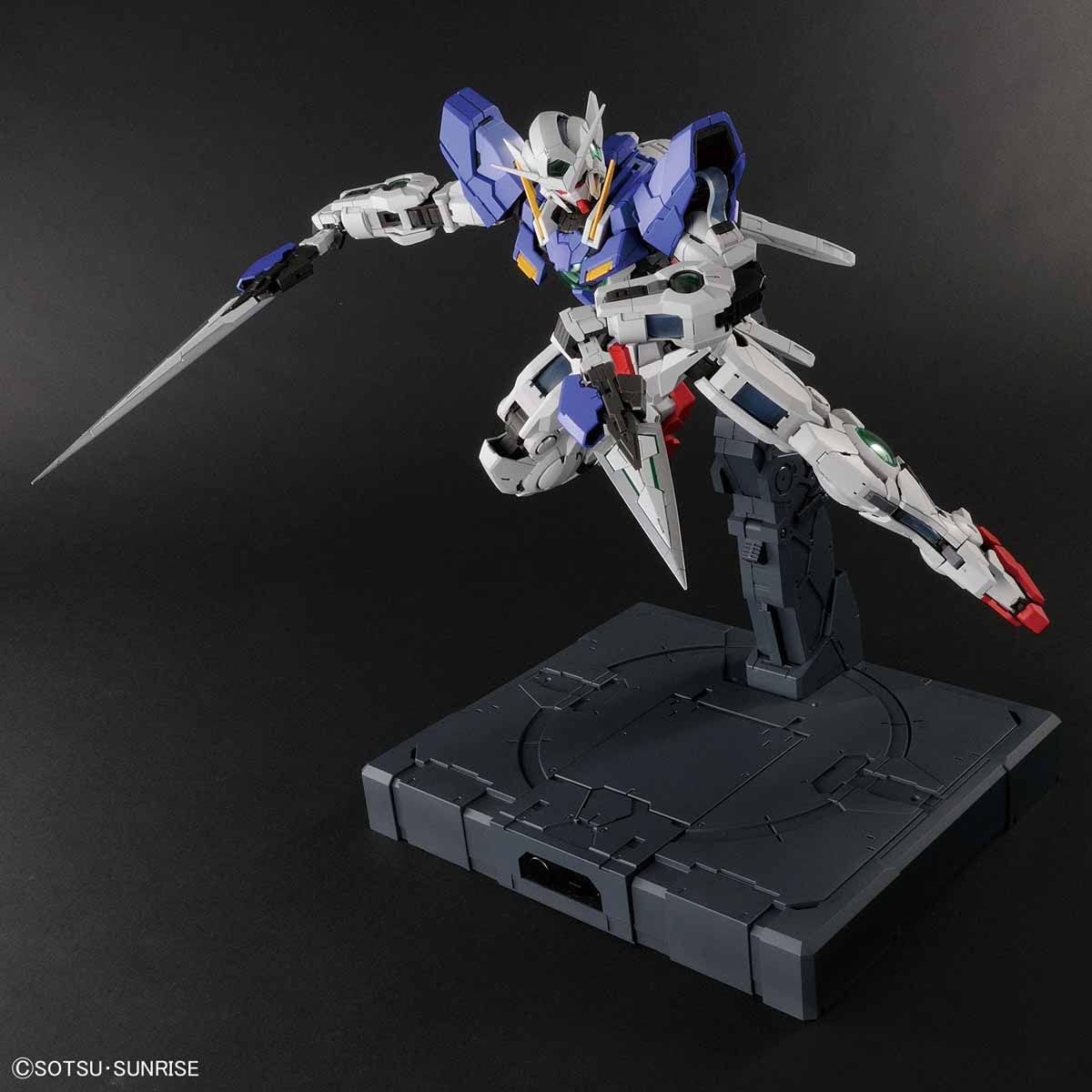 Bandai PG 1/60 Gundam Exia Model Kit