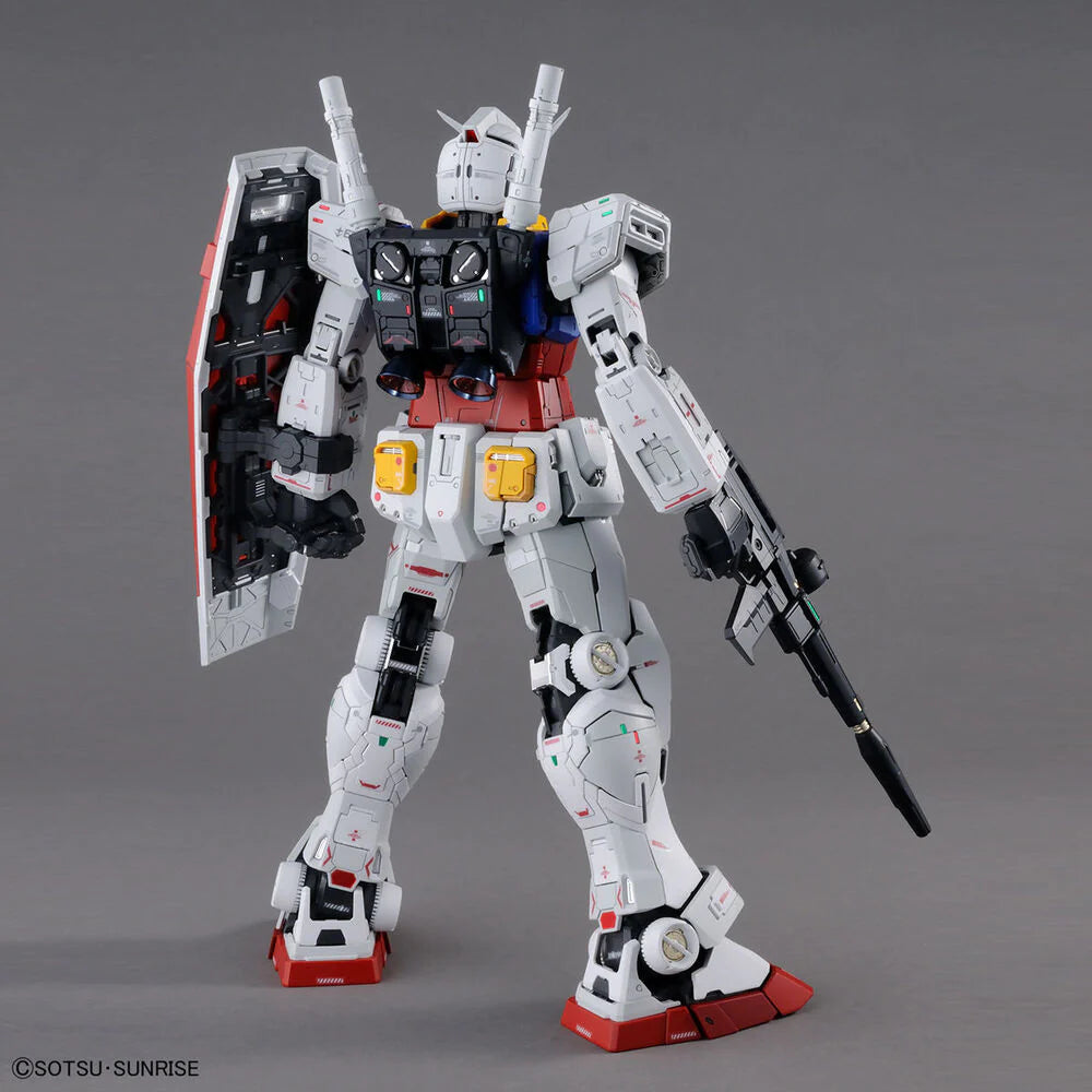 Bandai Gundam PG 1/60 Unleashed RX-78-2 Gundam Model Kit