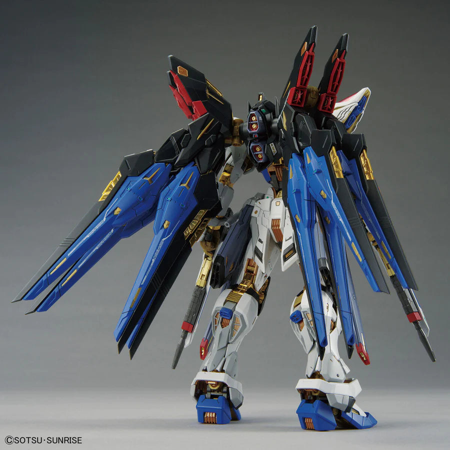 Bandai MGEX 1/100 Strike Freedom Gundam ZGMF-X20A Model Kit