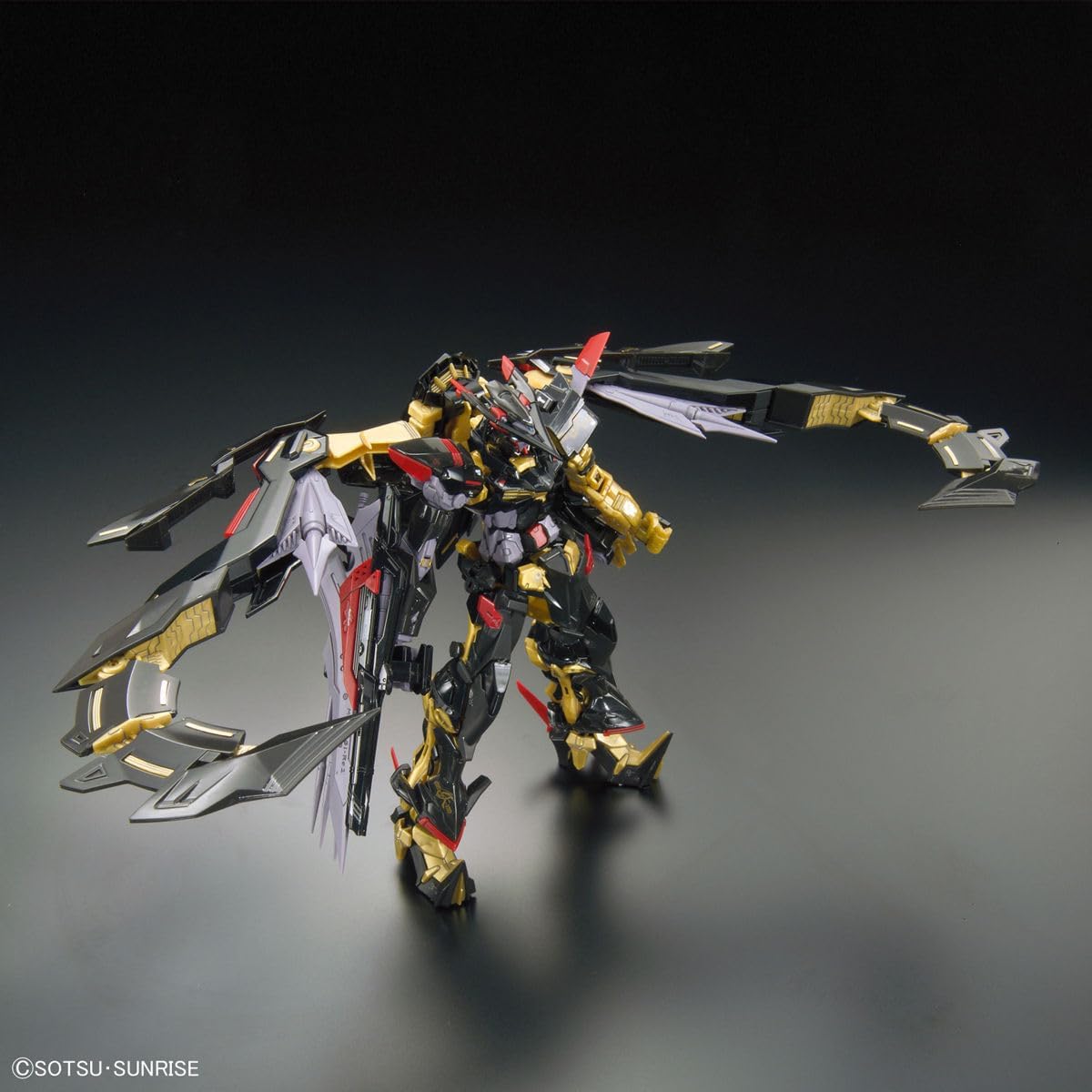 Bandai Gundam - RG 1/144 ASTRAY GOLDFRAME AMATSU MINA Model Kit