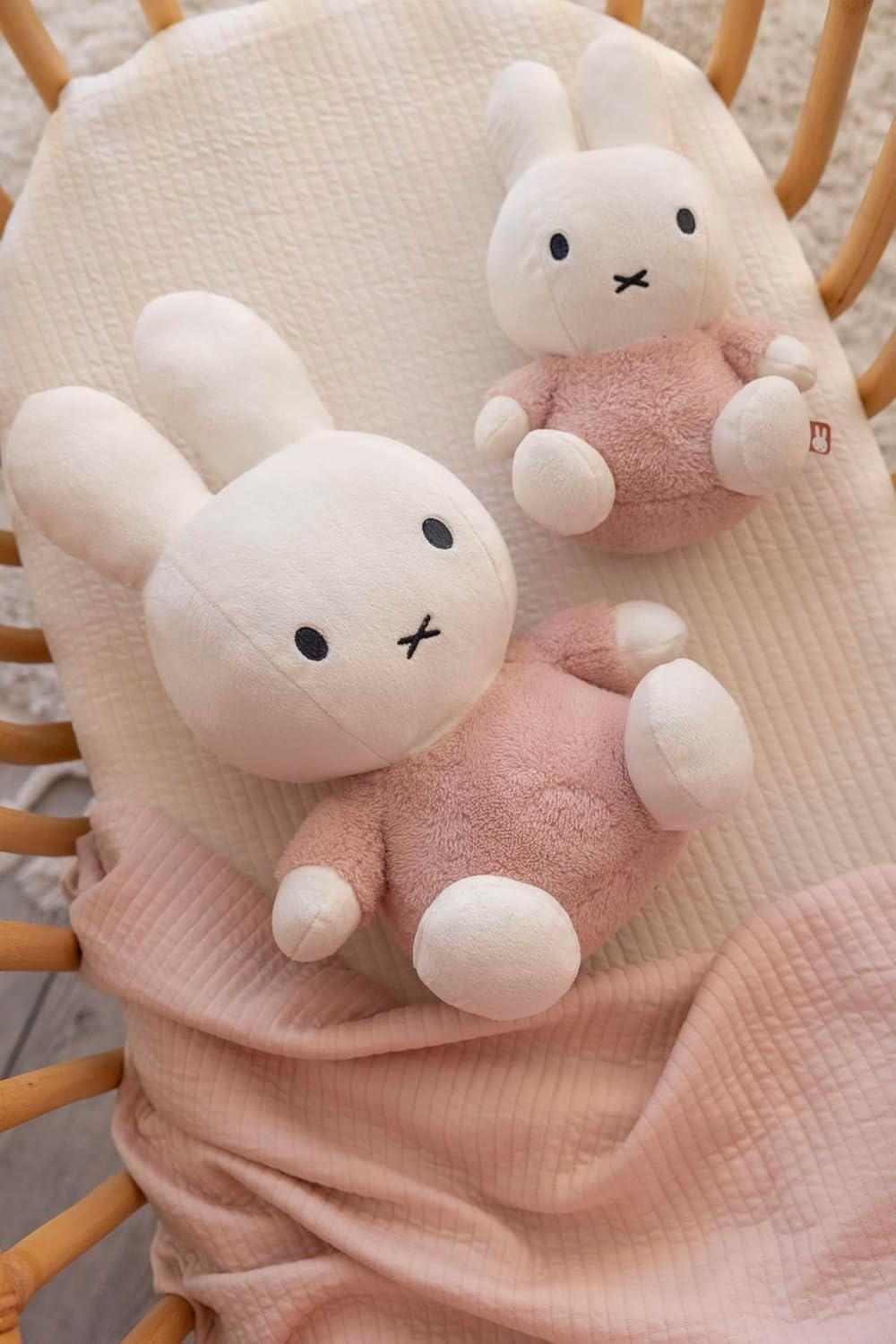 Miffy Fluffy Cuddle Pink 25cm Plush