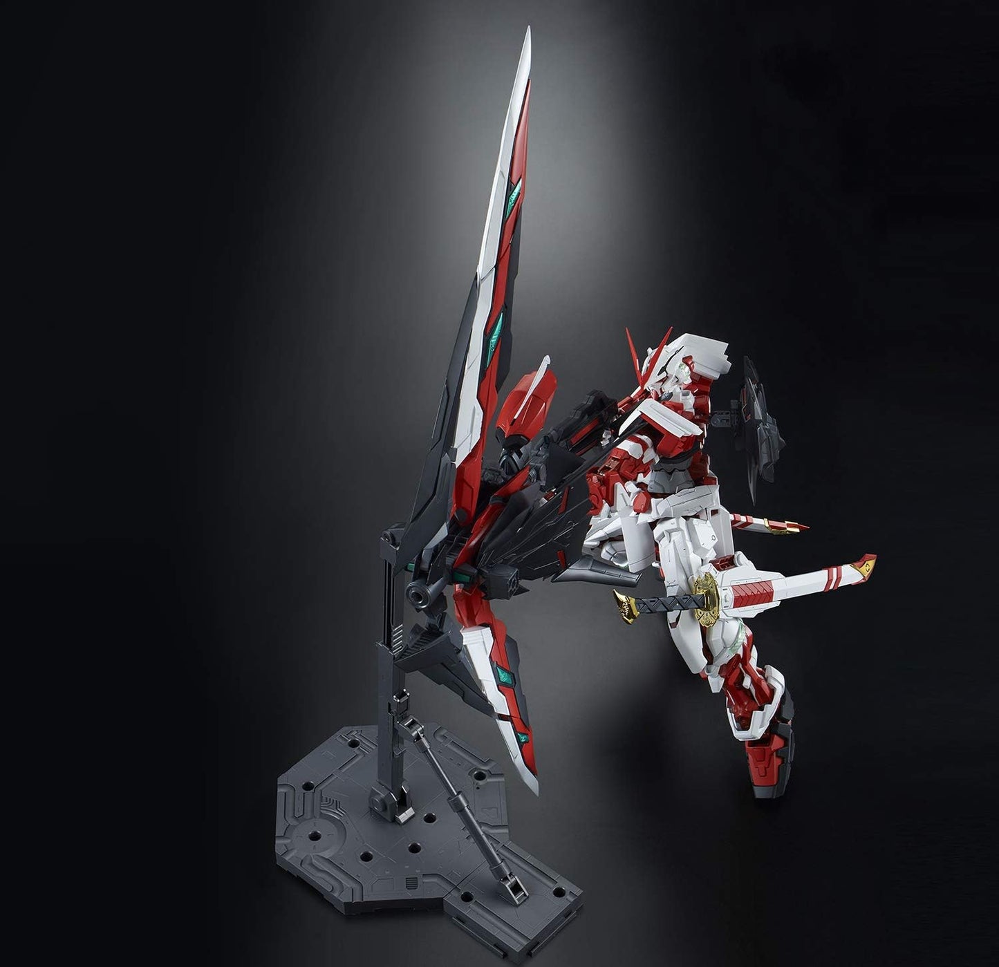 Bandai Gundam - PG 1/60 Gundam Astray Red Frame Kai Model Kit