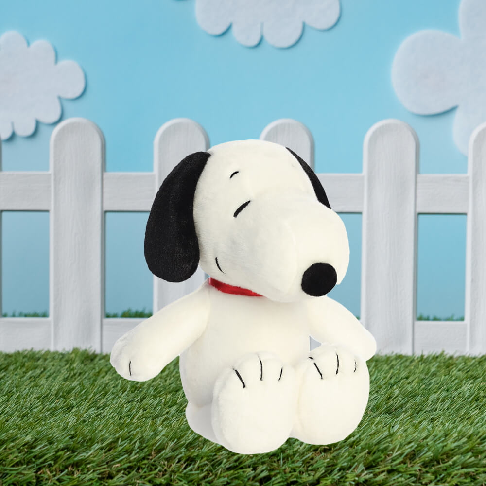 Peanuts - Snoopy Plush 30cm