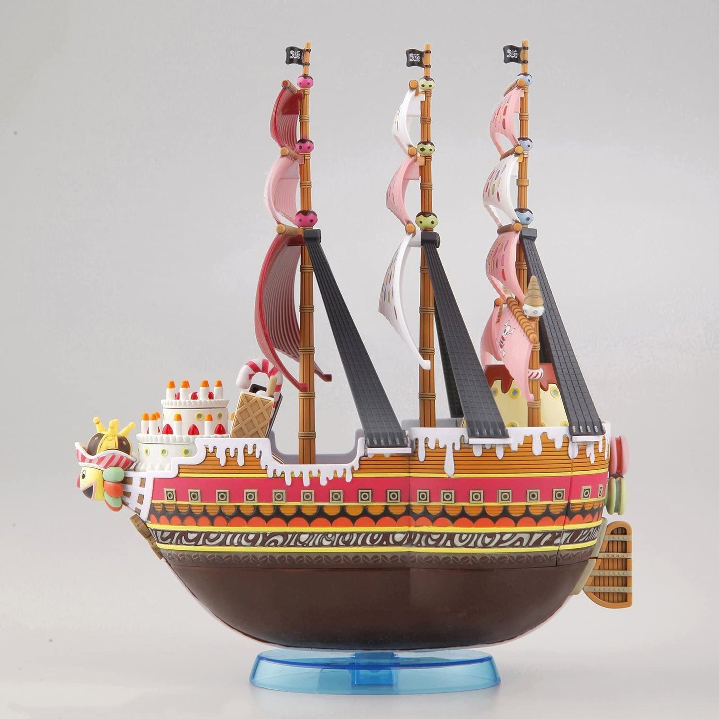 Bandai One Piece Queen-Mama-Chanter Flying Model Kit