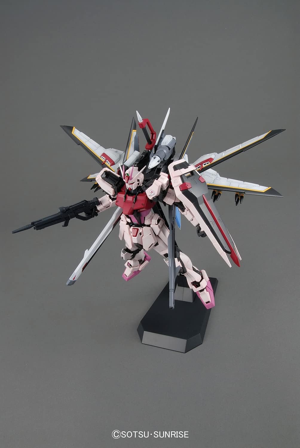 Bandai Gundam MG Strike Rouge (Ootori Unit) Ver.Rm Model Kit
