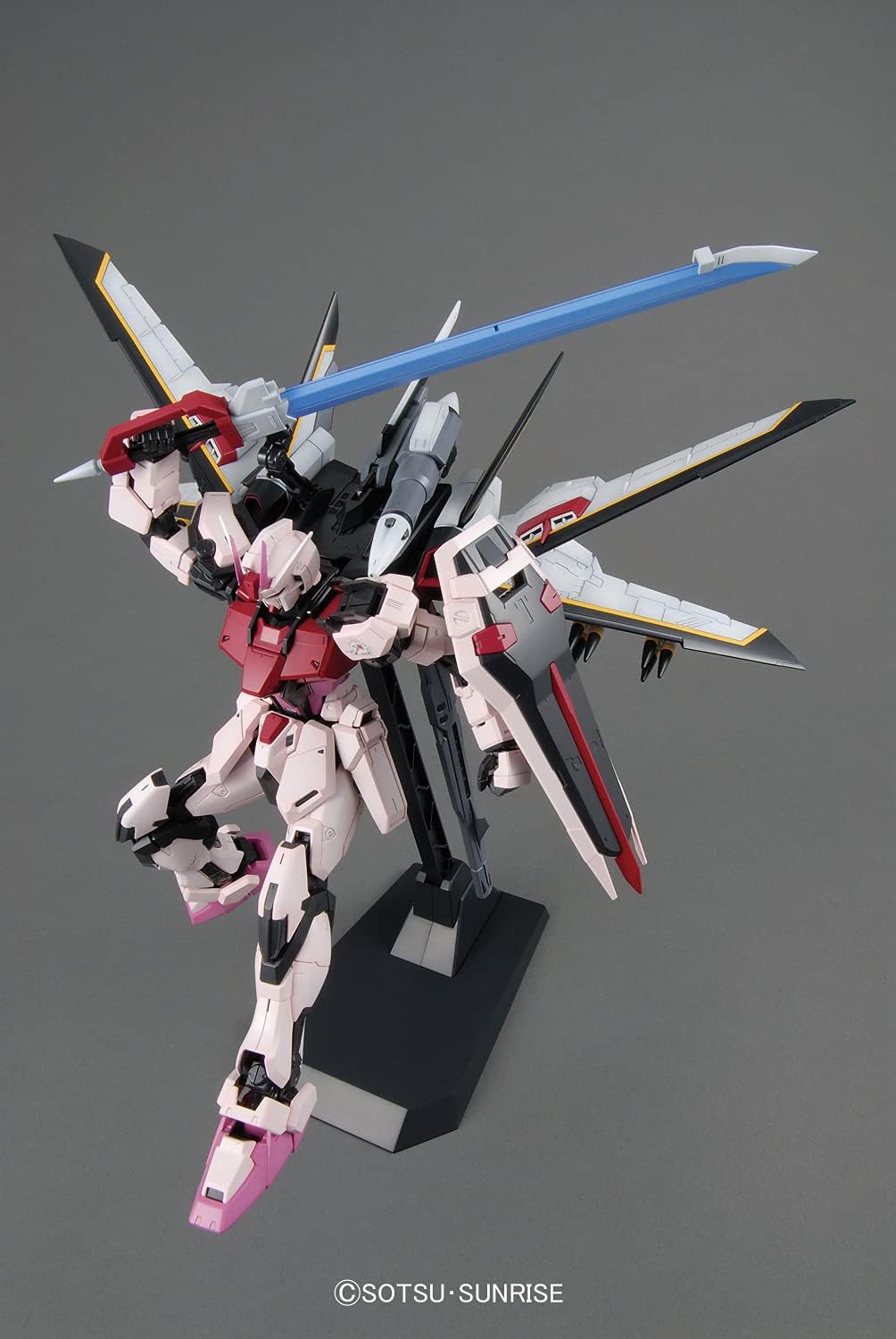 Bandai Gundam MG Strike Rouge (Ootori Unit) Ver.Rm Model Kit