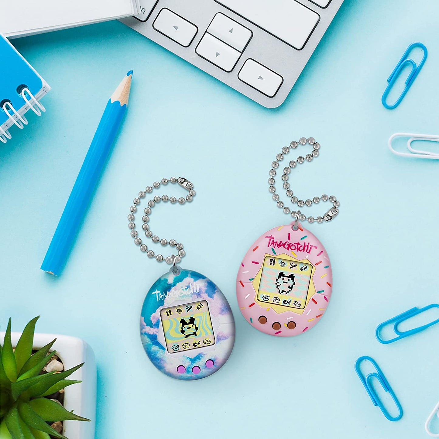 Genuine Bandai Tamagotchi Gen 2 - Original Sky